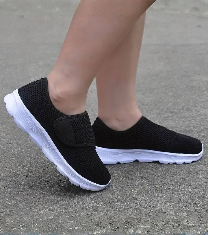 Nuvola | Le sneaker ortopediche unisex regolabili