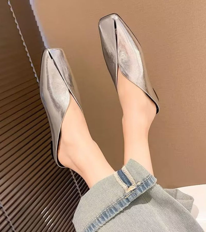 Delia | Mule Flat in Puro Cuoio per Camminare in Libertà