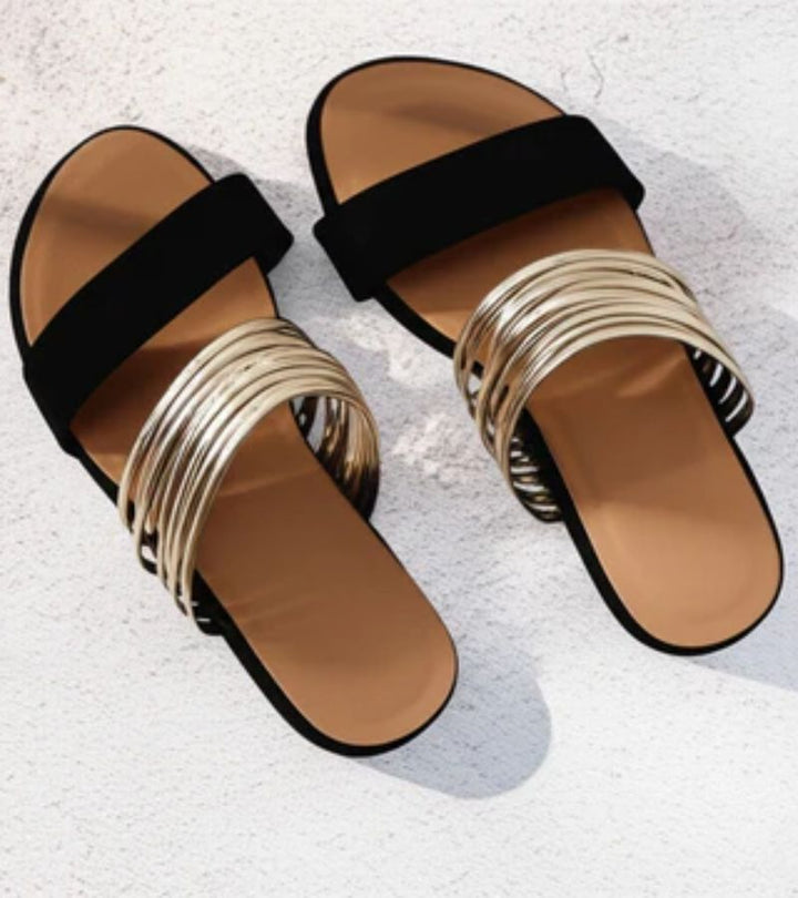 Golden Oasis | Il sandalo oro dal fascino magnetico e comfort assoluto