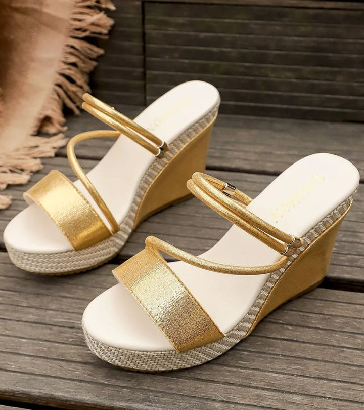 Laura| Sandali con zeppa da 10 cm, Slanciano la silhouette senza affaticare i piedi
