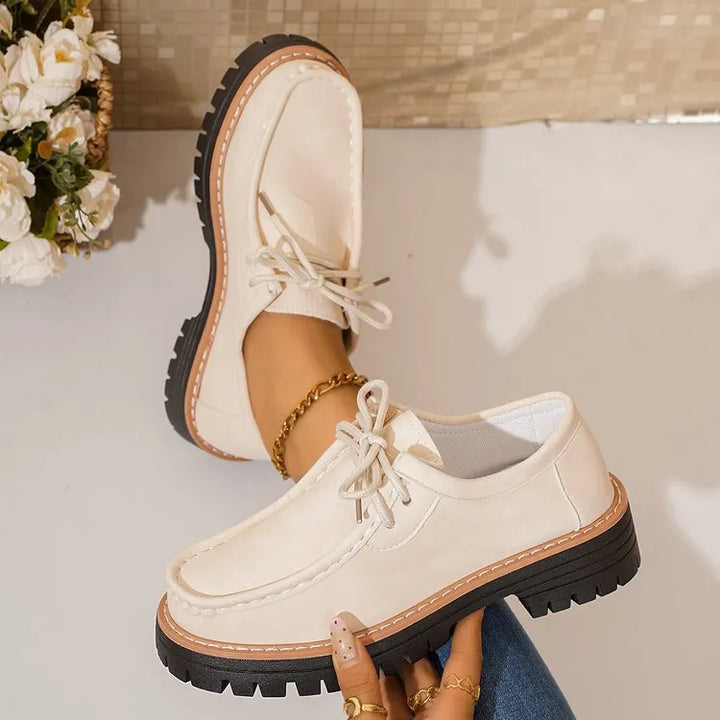 Margaux | Mocassini casual stringati a punta tonda