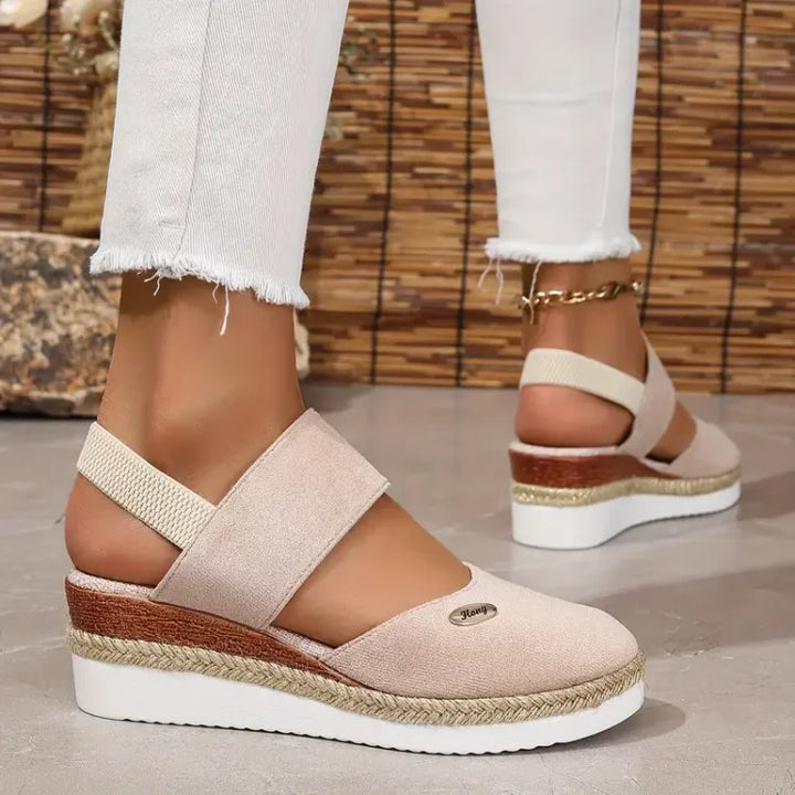 Antonella | Sandali ortopedici con plateau, traspiranti e casual