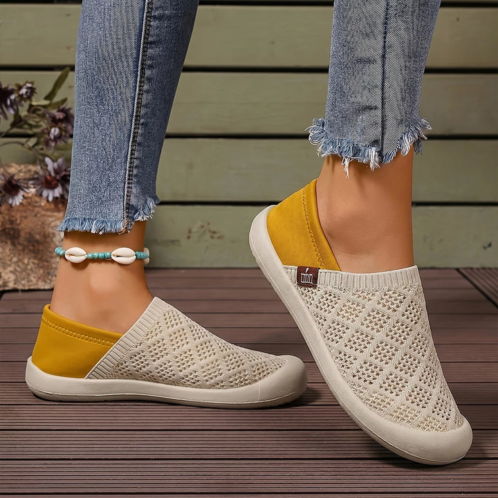 Lorena | Sneaker Slip-On Traforata, Leggerezza e Freschezza per l'Estate